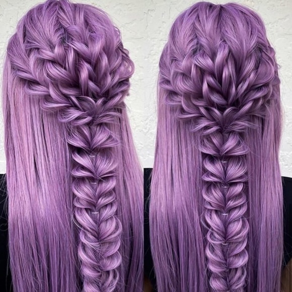 - 💫 22” LILAC STRAIGHT LACE FRONT WIG *NEW*
… - Picture 4 of 4